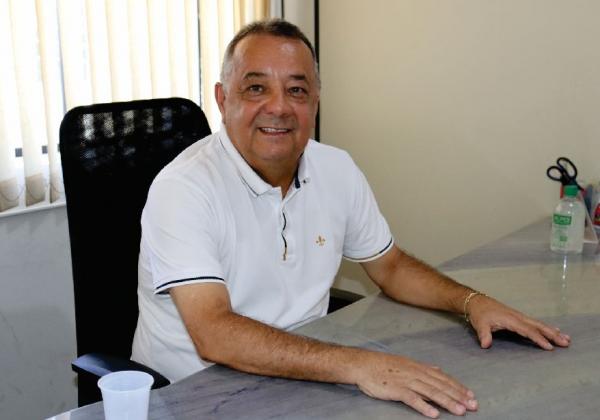 Silvinho lidera corrida eleitoral em Oliveira dos Brejinhos com vantagem expressiva sobre o ex-prefeito Ferrugem